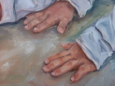 Pintura de mãos pequeninas, crianças cozinhando em família.